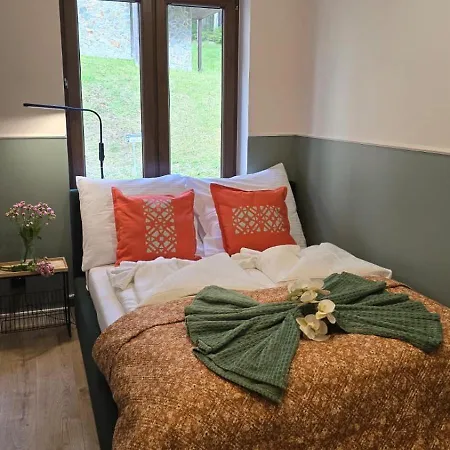106 Apartman *