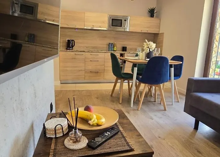 아파트 106 스클라르스카포렘바