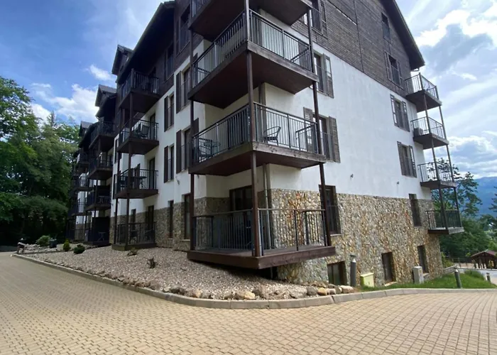 106 شقة شكلارسكا بوريبا