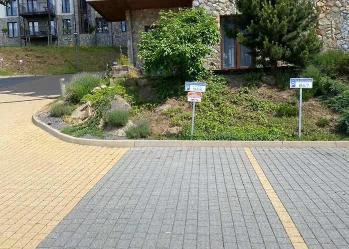 106 * 스클라르스카포렘바